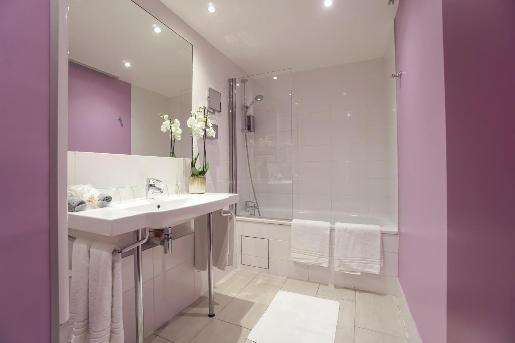 Chambre Lit Queen-Size Familiale